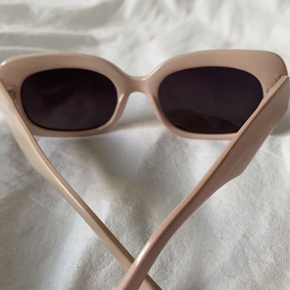 Pink Framed Sunglasses Mirror Lens Chunky New - Picture 3 of 6